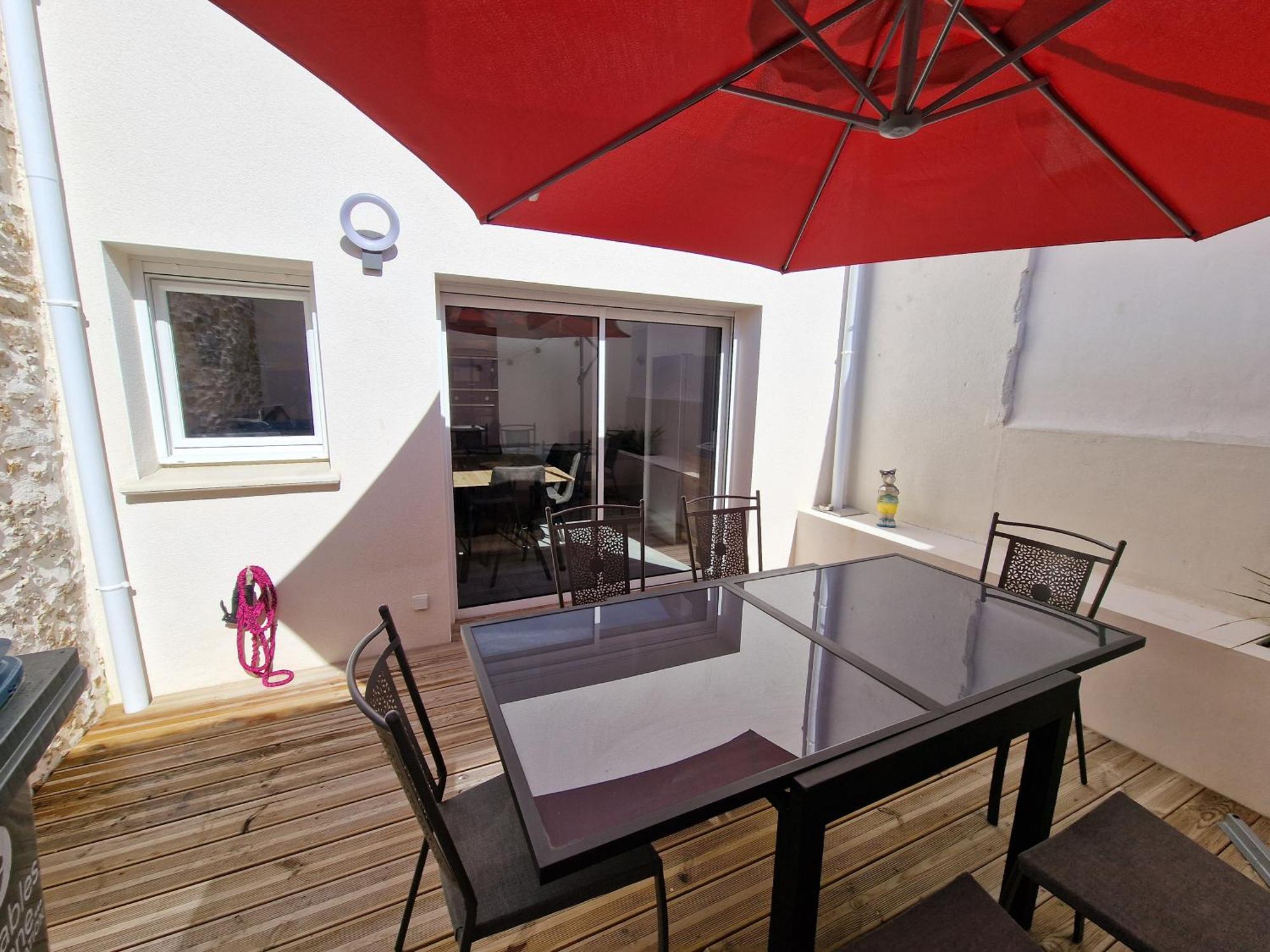 La Maison De Leo Les Sables-d'Olonne Exterior photo